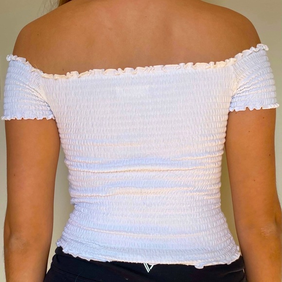 Hollister over the shoulder white top - Picture 2 of 2